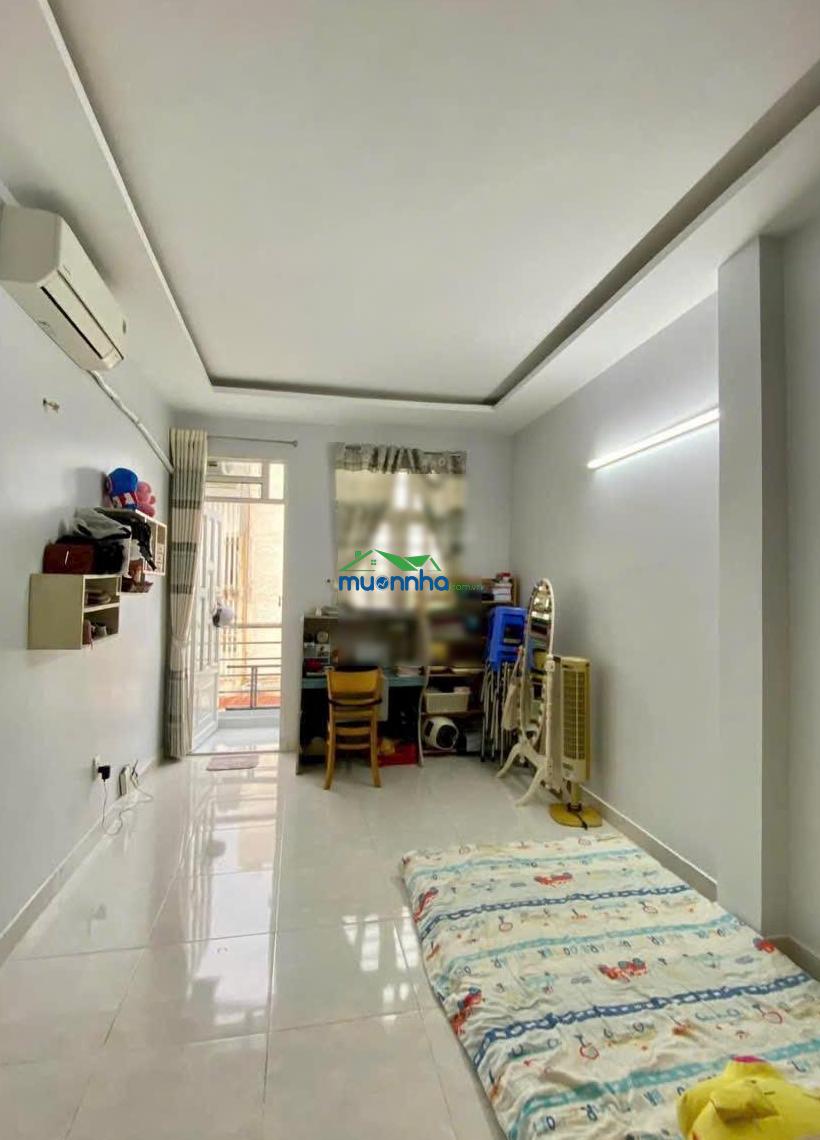 Bán nhà 2 phòng ngủ đường lê văn lương, ngay cầu ông bốn