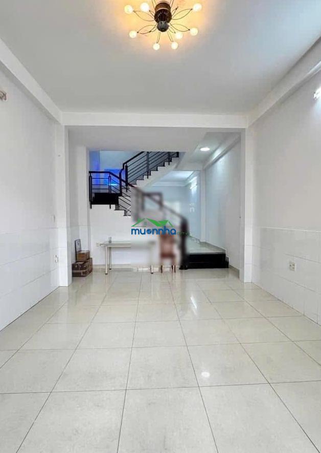 Giảm giá bán nhanh nhà lê quốc hưng - p13 - q4, gần chợ xóm chiếu. dt 75m2 đang cho thuê 22tr - 3