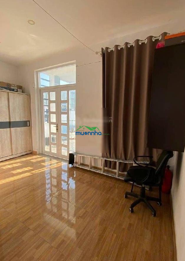 Bán nhà 4 tầng ngang 5m có dòng tiền. sát đường nguyễn lương bằng q7. dt 90m2. chỉ 8.3 tỷ - 4
