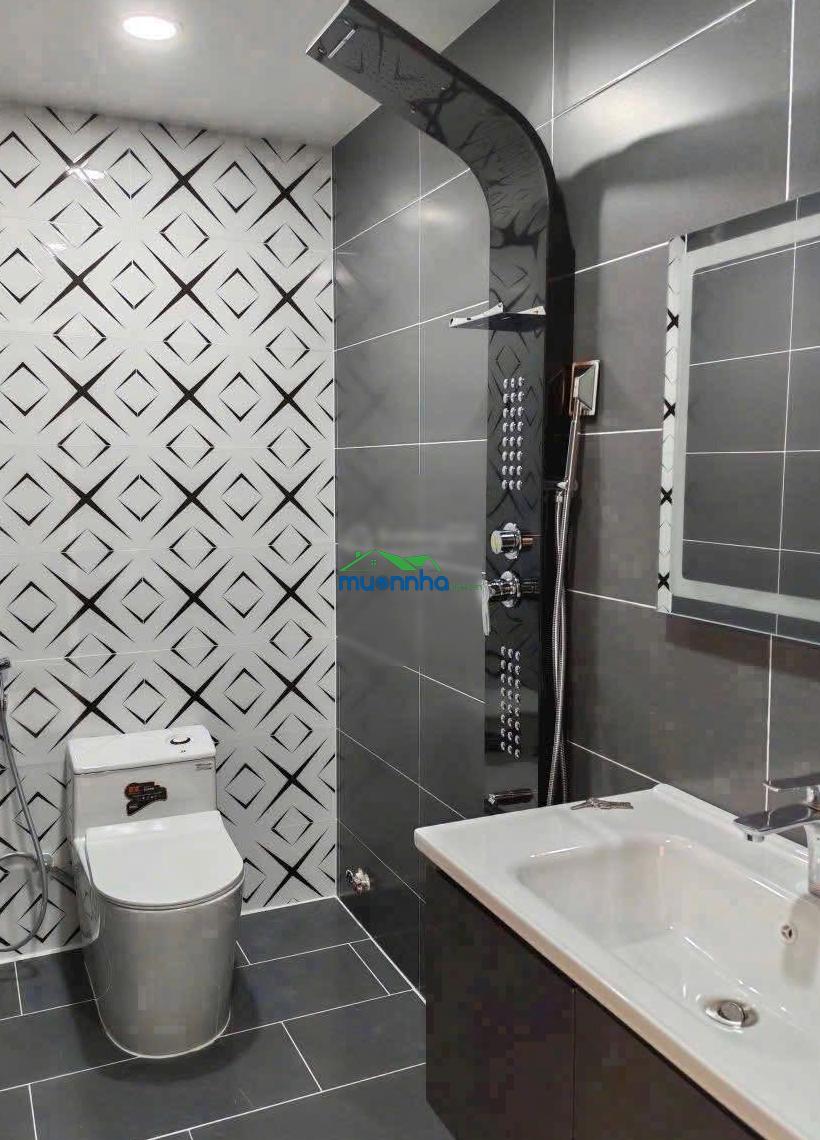 Bán nhà giá ngộp tại lê văn sỹ q3, 3pn, 3wc, pháp lý đầy đủ, lh ngay để xem nhà