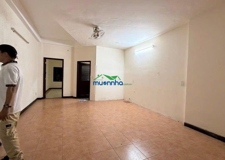 Giảm giá siêu sốc 17 tỷ hạ chào còn 14,6 tỷ - dt lớn - ngang 5m - 2