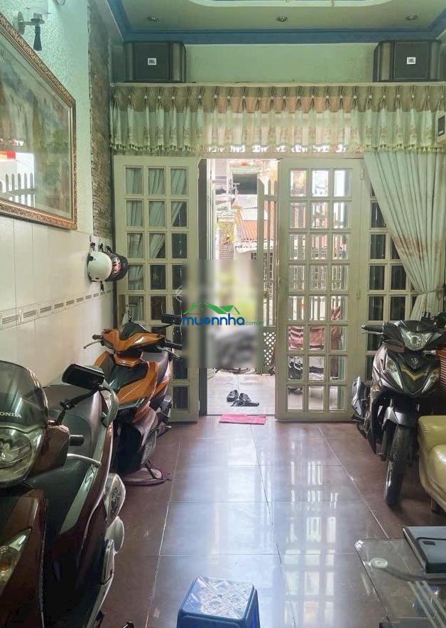 Cần bán nhà mt nội bộ 81 đường 702 hồng bàng quận 11. dt: 39,1m2, dtsd: 132m 2 lầu đúc, 3 tầng - 3