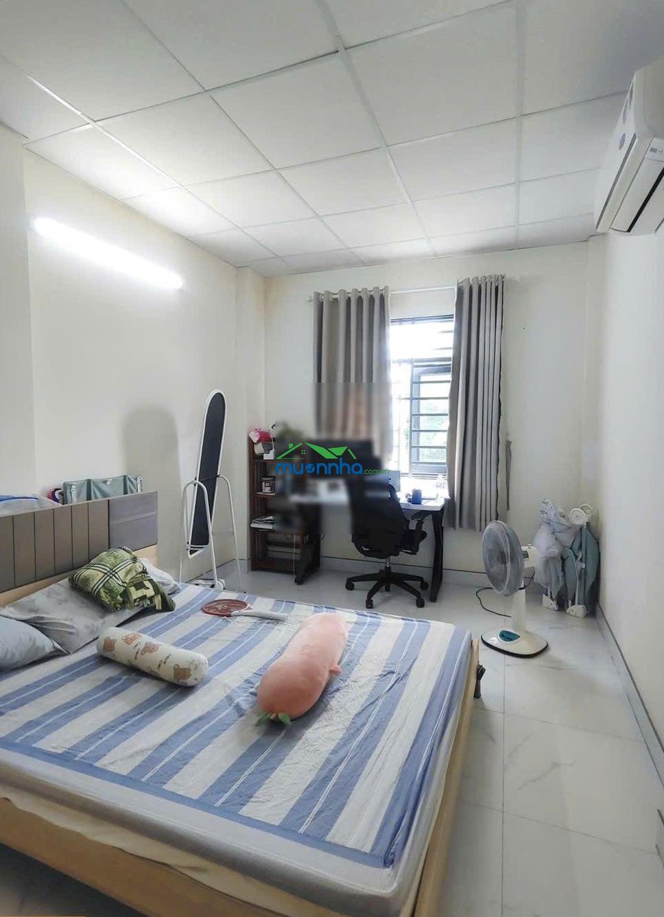 Bán nhà 2 tầng 2pn 2wc sổ hồng riêng hoàn công