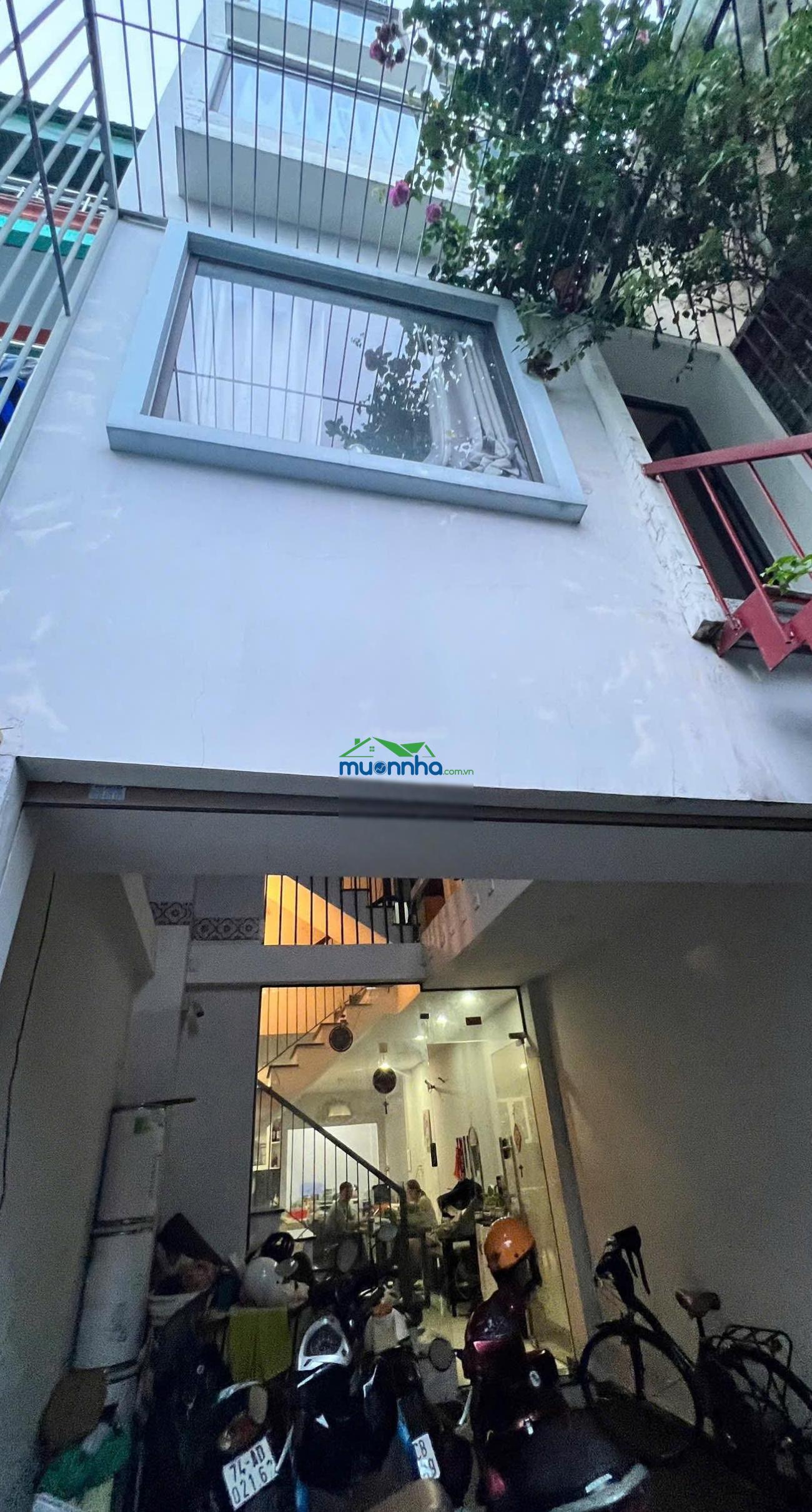 Chính chủ thiện bán- nhà phố 5 tầng 4x17m gần cầu tân thuận, kề q4- ở, có 8 phòng cho thuê -8.3 tỷ - 2