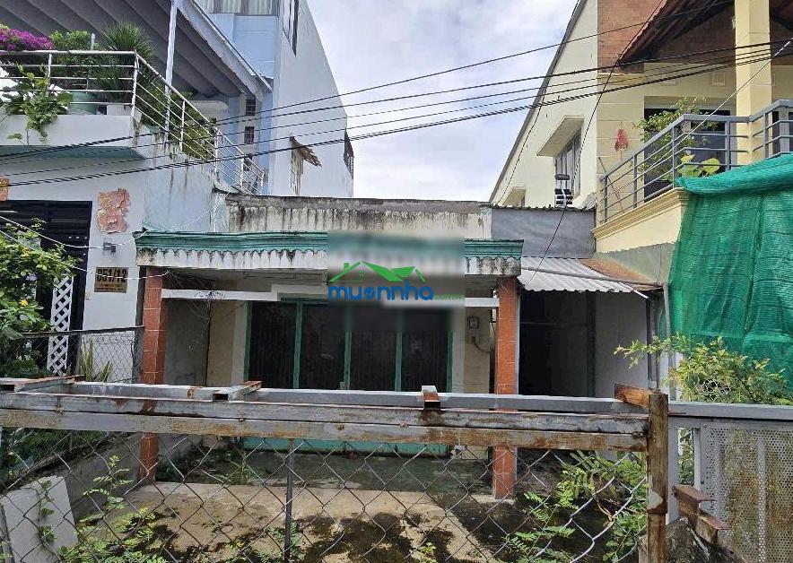 Bán đất tặng nhà ngang hơn 6 mét đường huỳnh tấn phát, quận 7, giá 6 tỷ x