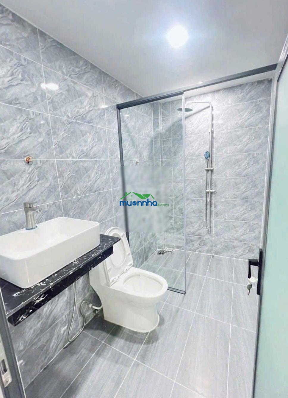 Him lam tương lai ra mặt tiền đường số 16m q7