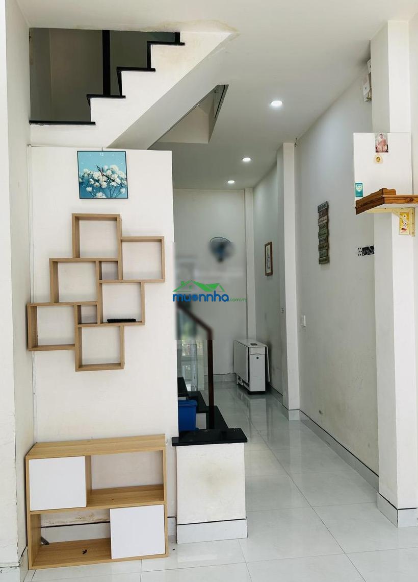 Chính chủ cần bán nhà tâm huyết, gần sân bay tân sơn nhất - giá 4.9 tỷ - 2pn 2wc - nhà đẹp ở ngay - 4