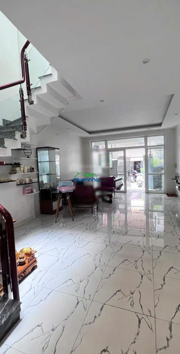 Bán nhà hoàng văn thụ tân bình - gần sân bay - dòng tiền 300tr/năm - 75m2 - 3 tầng - chỉ 9.x tỷ - 4