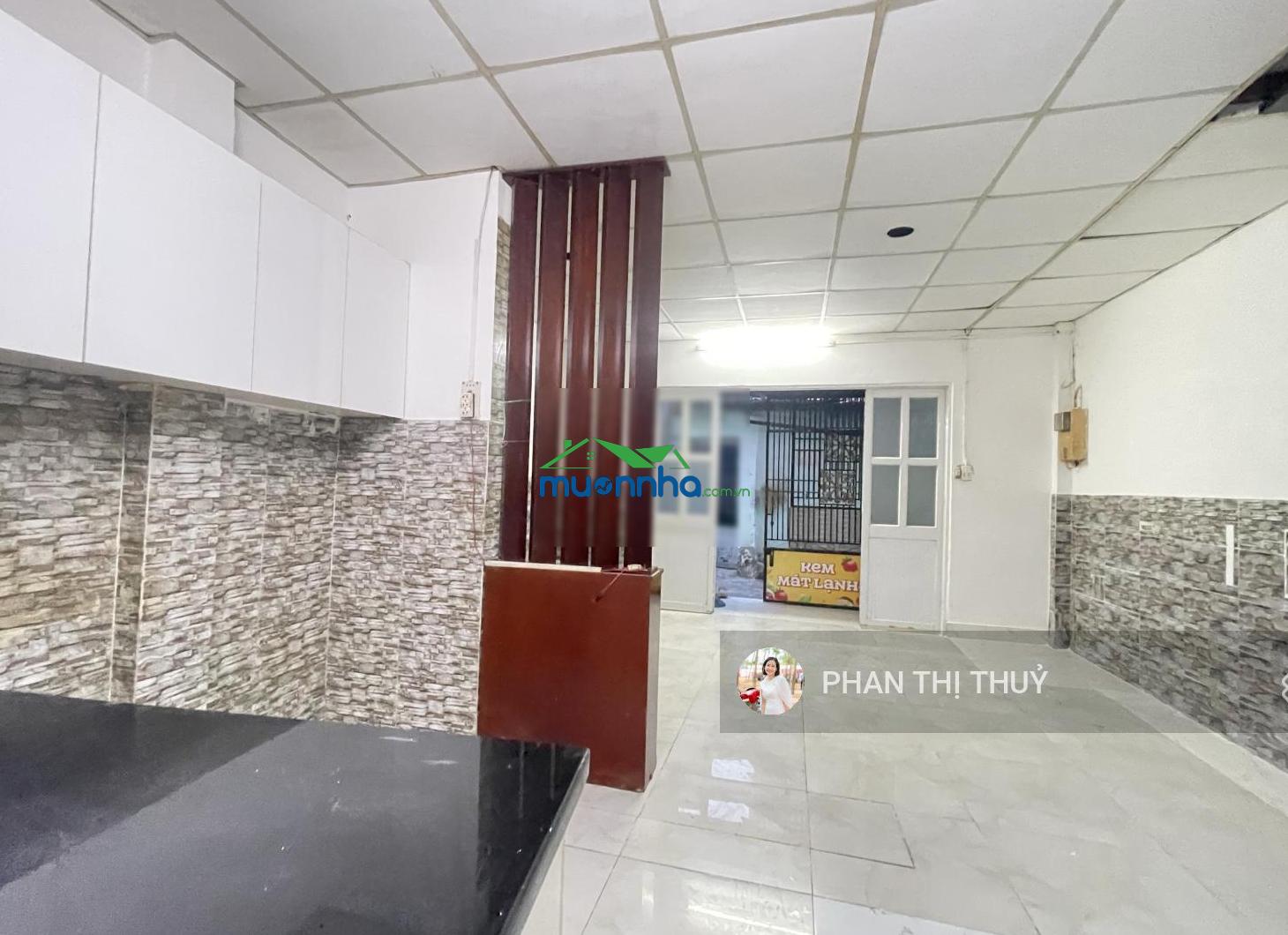 Nhà trệt lầu 30m2 thủ đức 2pn, bếp, phòng khách giá 2,650 tỷ