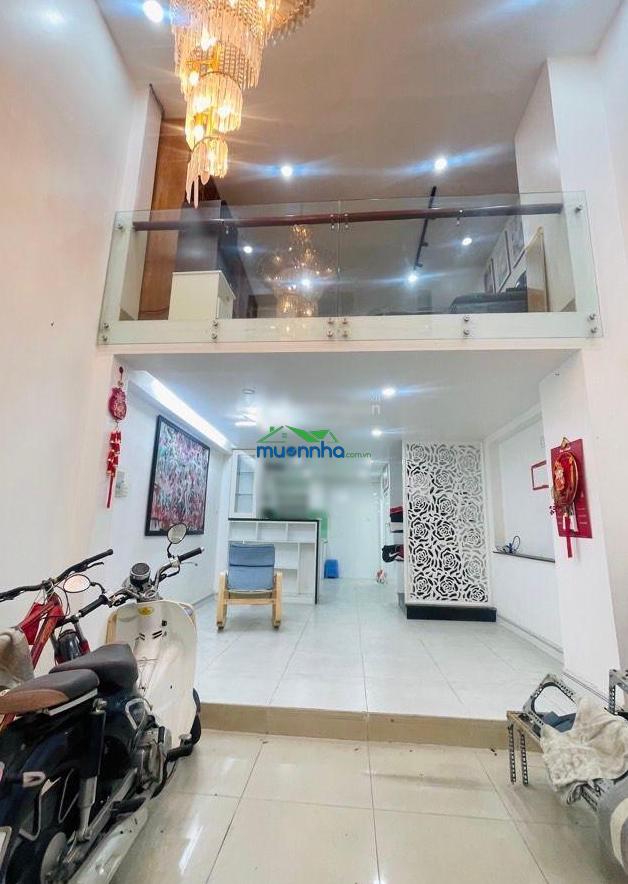 Bán nhà đường cmt8 quận 10 bên tuyến metro-hxh thẳng một trục-dt54m2(4,2x14)-4tầng-4pn -giá 10,28tỷ