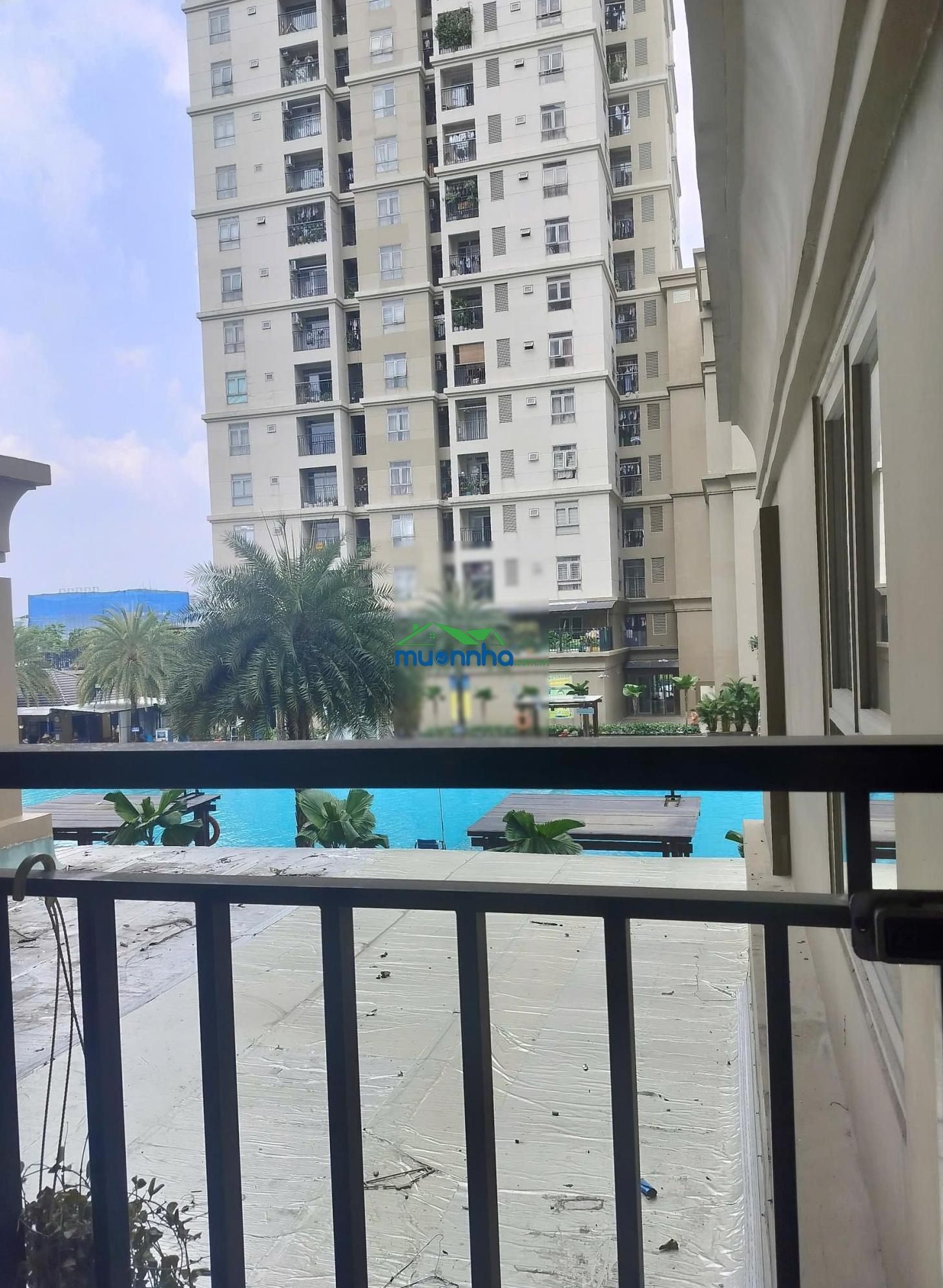 Cho thuê cc the art gia hoà, 9 triệu/ tháng, 66 m2, 2pn, 2wc. tầng thấp, view hồ bơi, nhà mát.