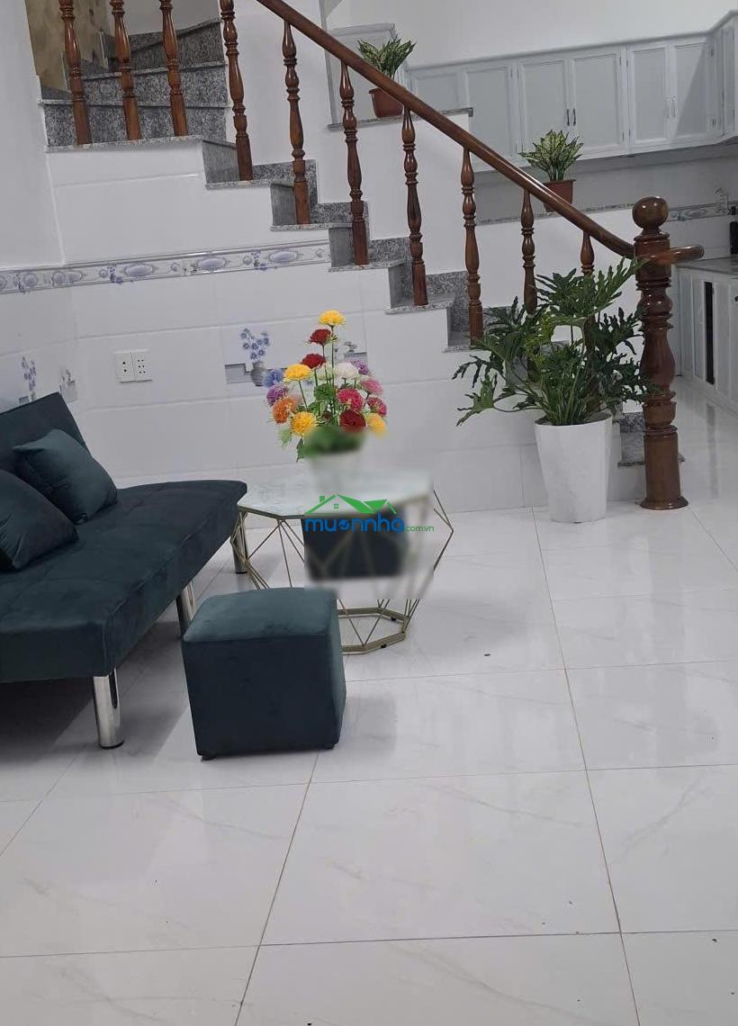 Nhà riêng chính chủ full thổ cư giá chỉ 765tr xây dựng kiên cố gần chợ, gần trường - 4