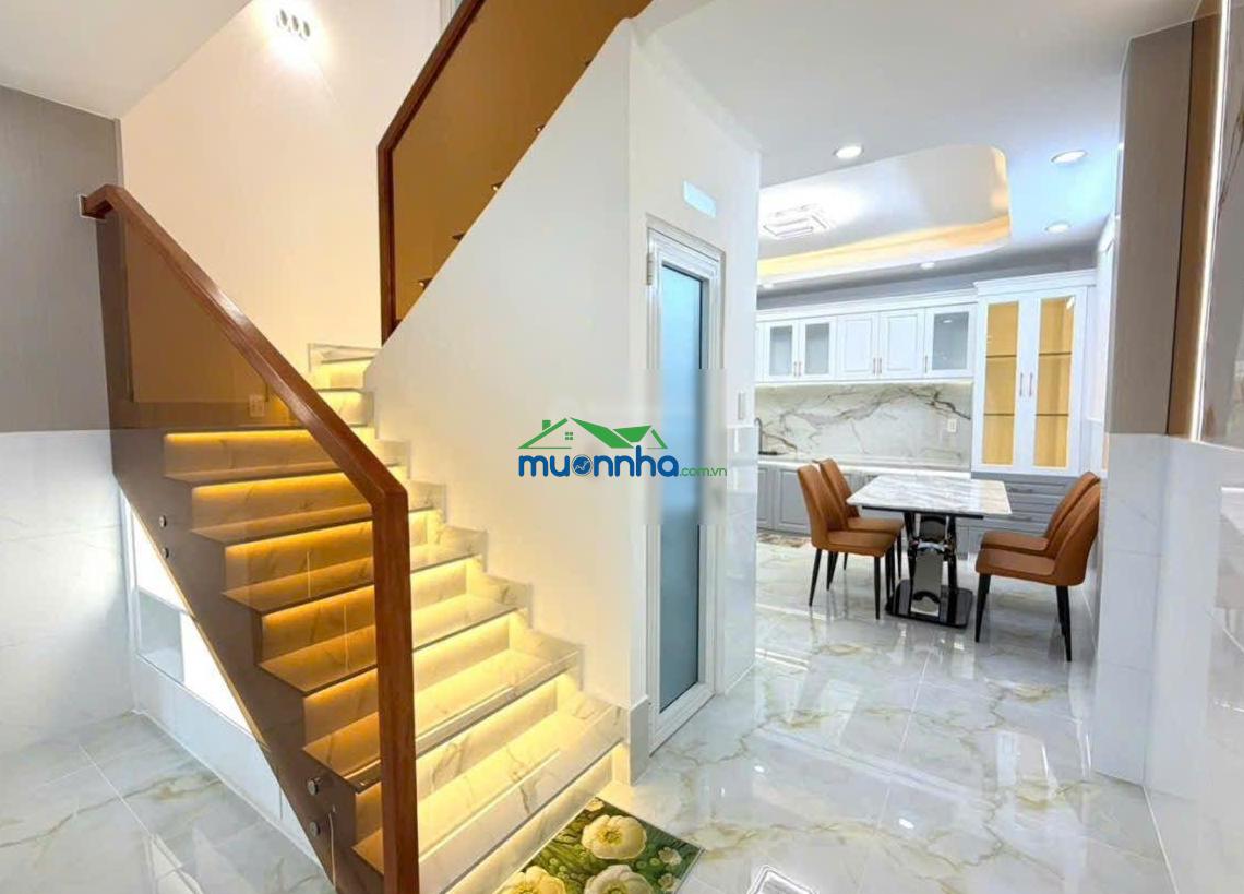 Bán nhà 3 tầng, st, mặt tiền hẻm 2056/49 huỳnh tấn phát tt nhà bè vị trí rất đẹp, giá tốt 4.95 tỷ - 4
