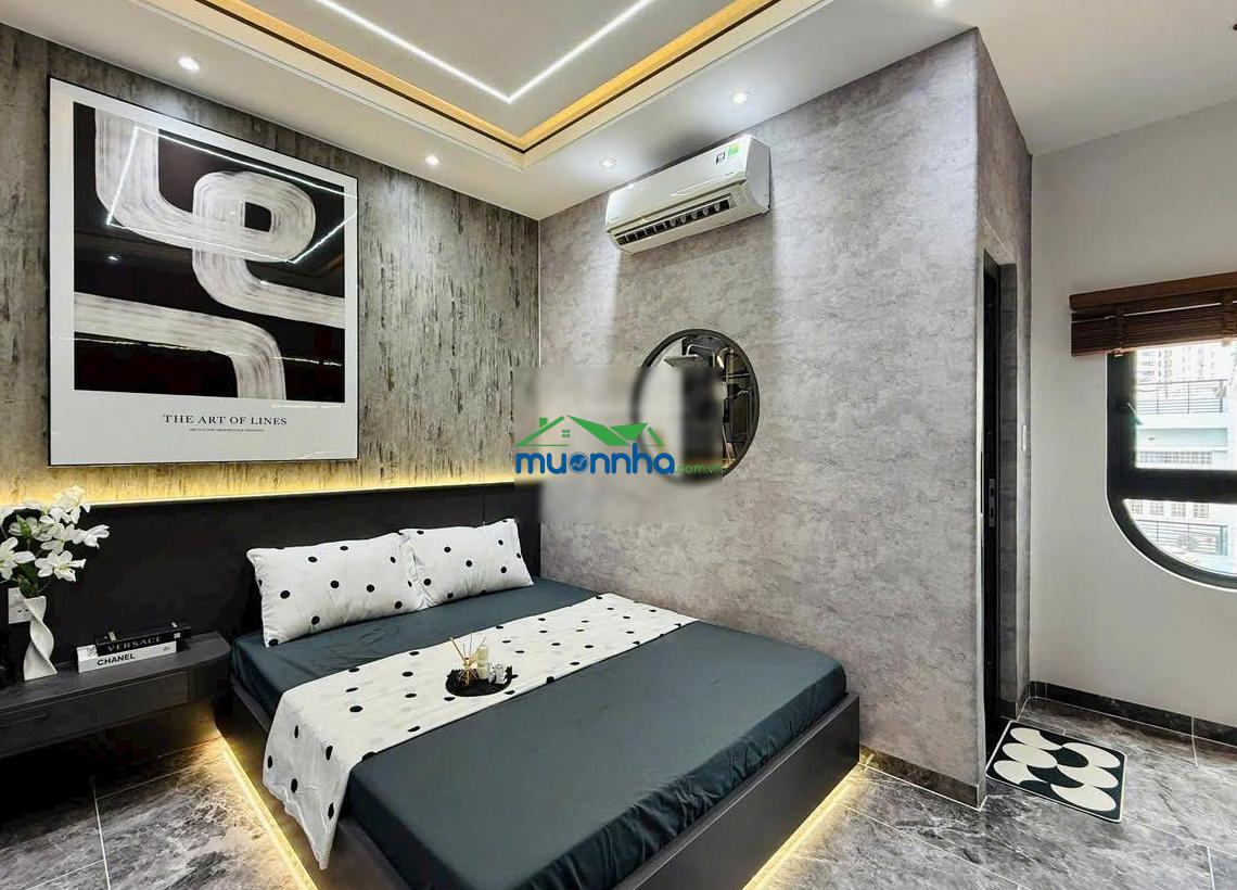 Chủ bán gấp 2,2 tỷ. nhà 42,3m2 gần vạn hạnh mall. xây 1 trệt 2 lầu - sân thượng, đường vô 5m - 4