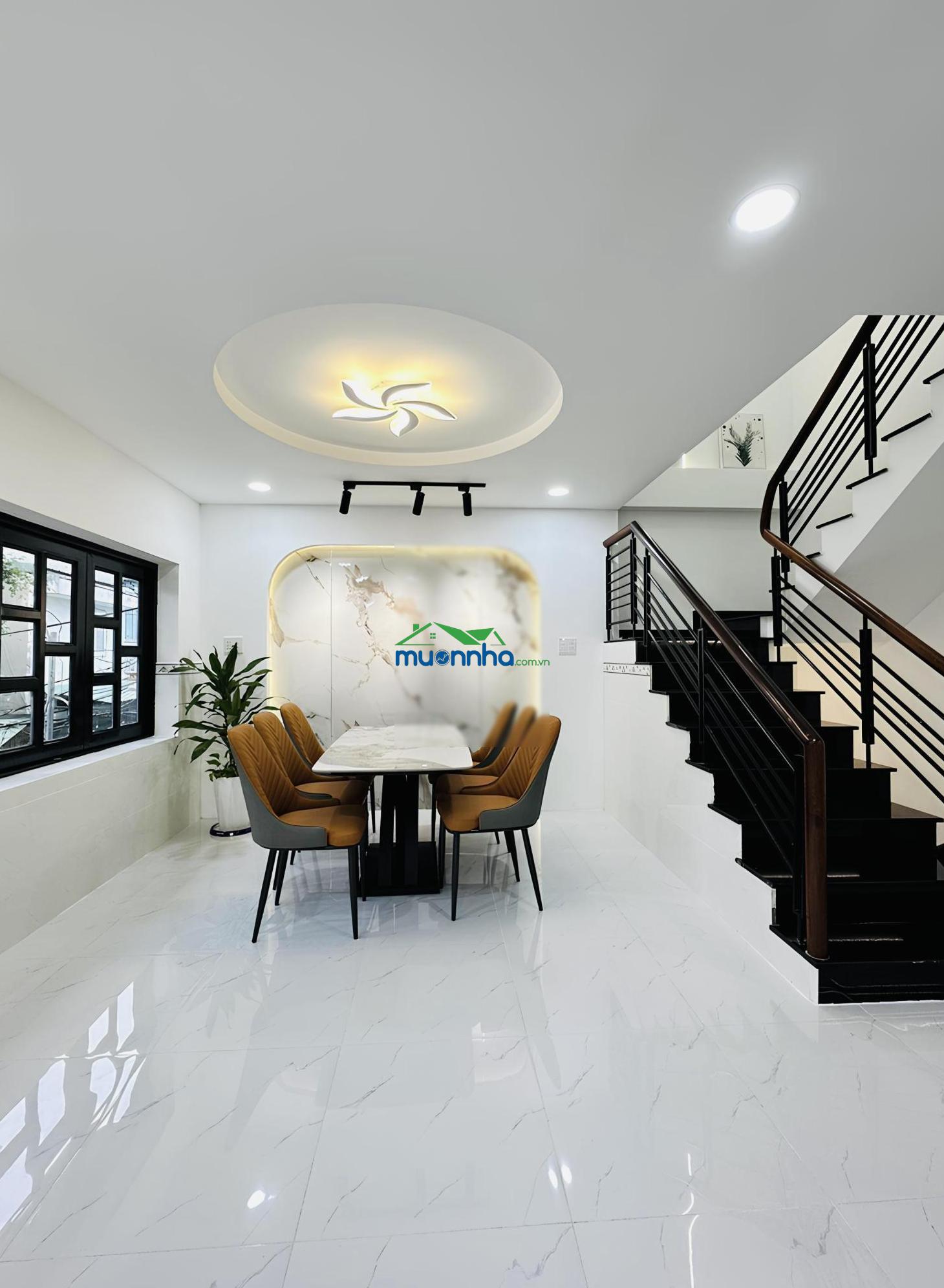 Đường 6m, hiếm ngang 8m, nhà 3 tầng, bình long - 3