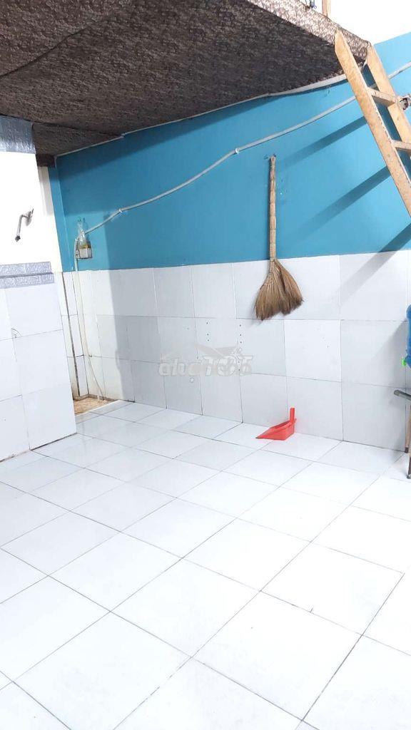 Cho thuê phòng trọ giá rẻ gần lê văn khương