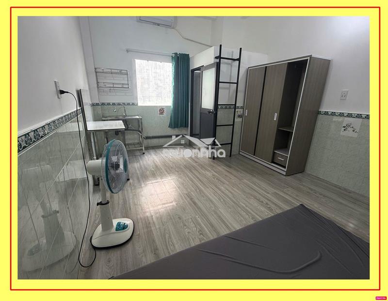 Phòng trọ quận 1: đường bùi viện, full nội thất, có cửa sổ, phòng mới
