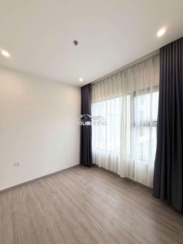 Cho thuê căn hộ góc 2pn+ bếp rèm, máy lạnh _ vinhomes grand park - 4