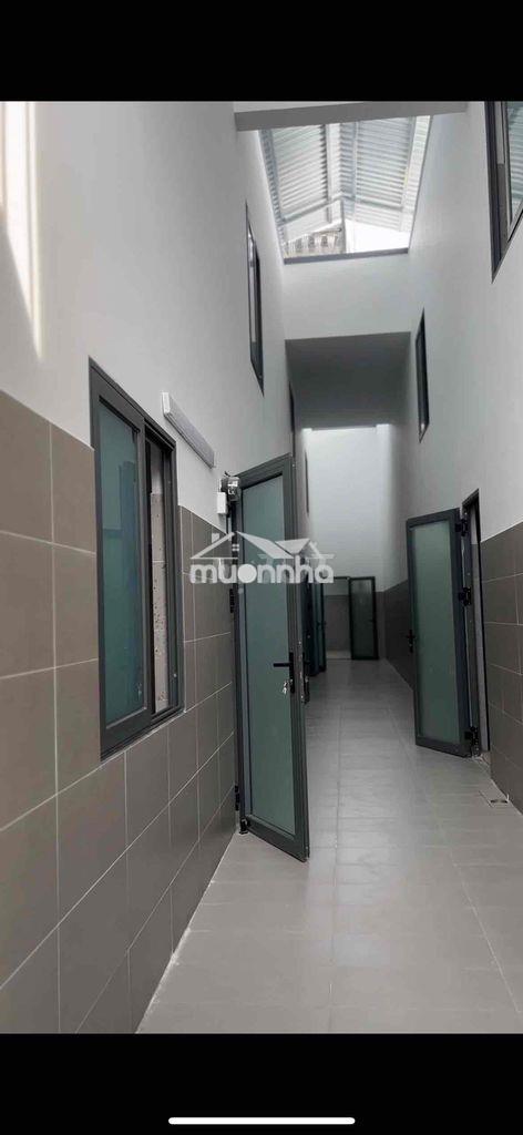 Giá cả đi đôi với chất lượng ạ da bên em đang có phòng trọ mới xây 10 - 3
