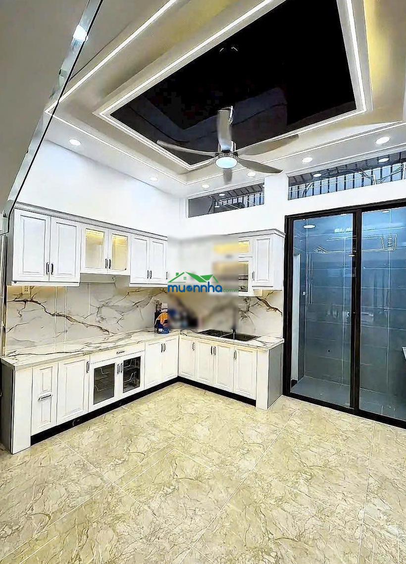 Cực hiếm! nhà phố 5 tầng hoàng quốc việt, chỉ 9,8 tỷ