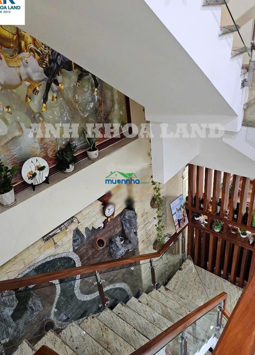 Chủ ngộp quá nên bán nhà đường xe hơi lớn rộng 8m - đường 102 - p. tăng nhơn phú a - 4