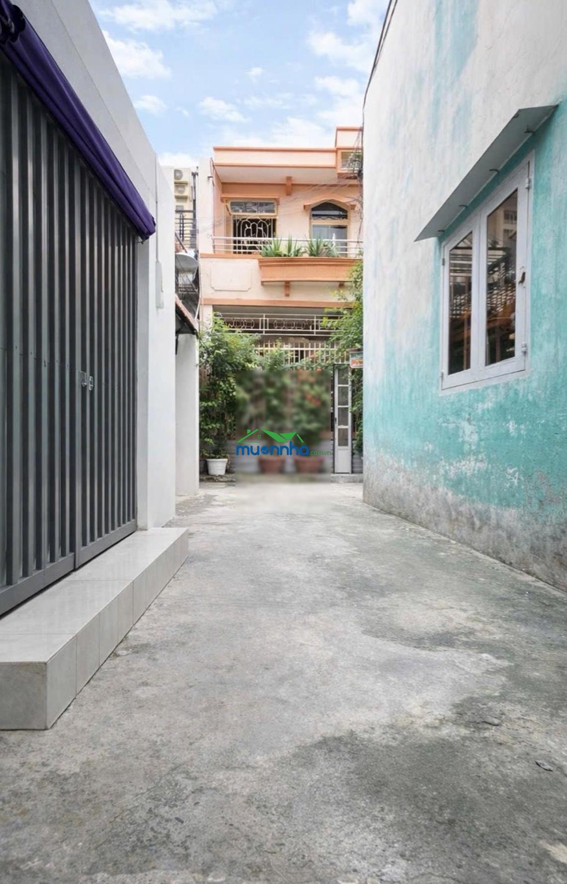 Bán gấp nhà đẹp tỉnh lộ 10 btân, 2 tầng mới, 46m2, hẻm xe hơi sát aeon mall, chỉ 3 x tỷ. - 4