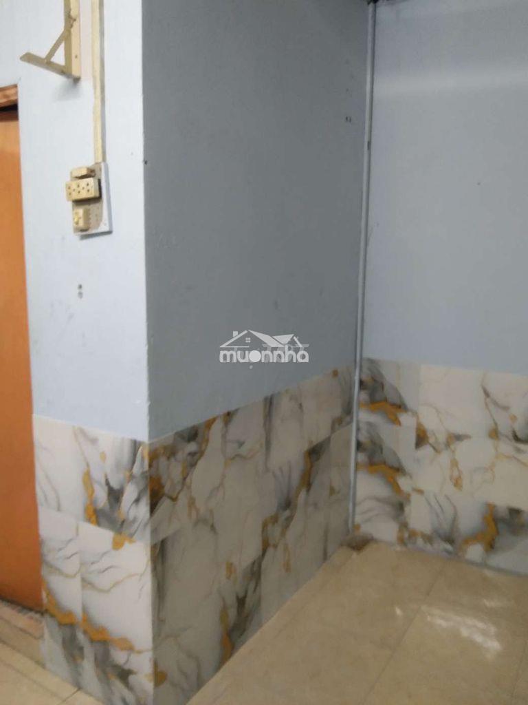 Nhà mặt tiền phòng trống sạch sẽ yên tĩnh giờ giấc tự do an ninh - 2