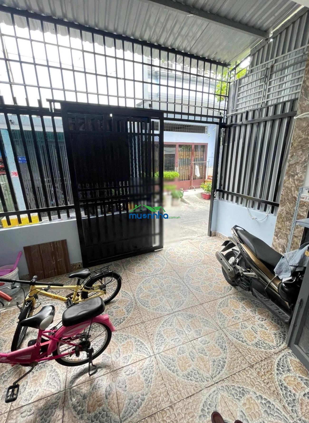 Bán nhà 2 tầng hẻm ô tô vào nhà- kế bên aeon mall- đại học công thương - tân kỳ tân quý - tân phú - 3