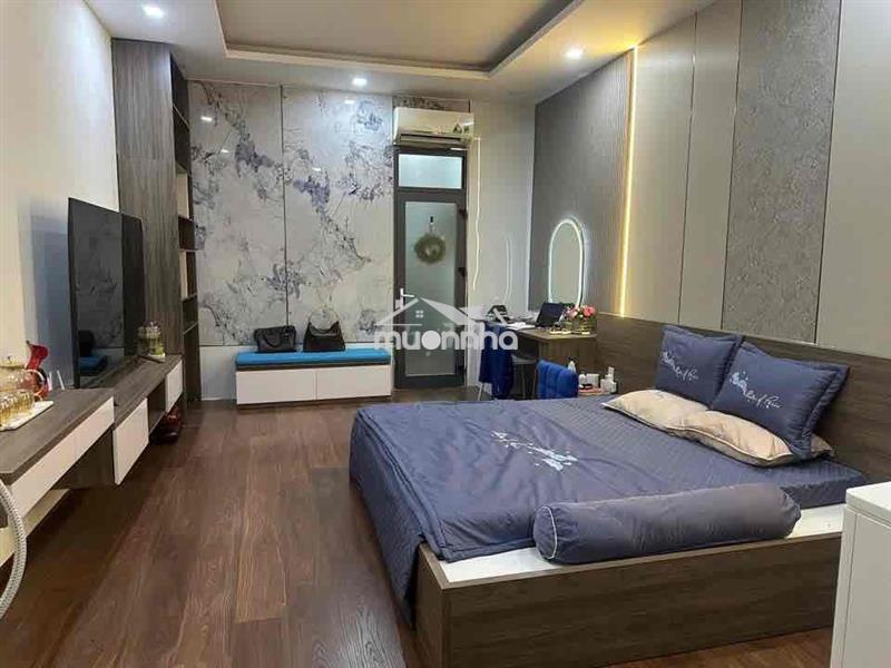 ⭐ Nhà trệt 3 lầu full nội thất – phù hợp spa, vp công ty