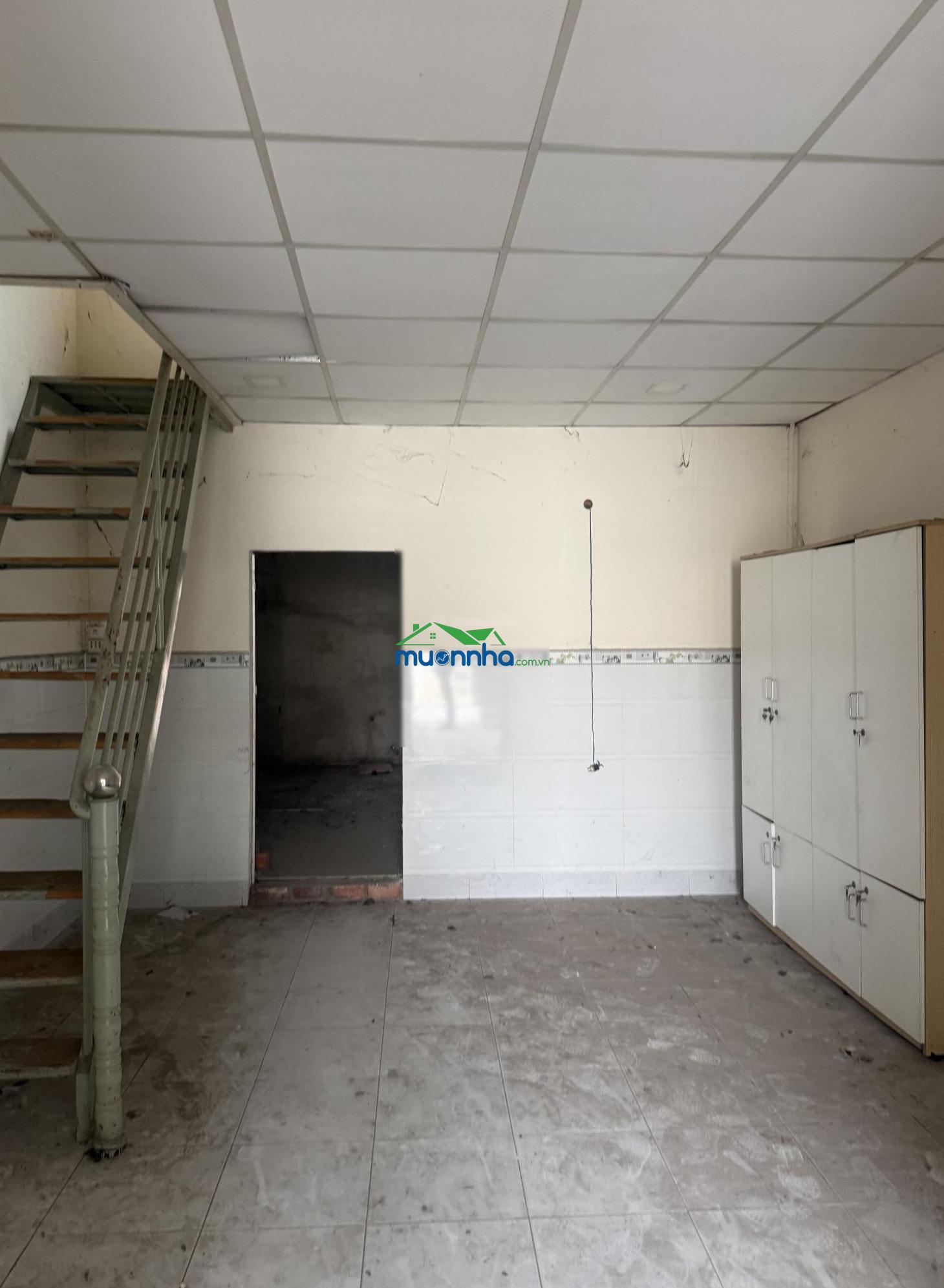 Vị trí nhà đẹp hẻm 2 xe hơi đua, cách mt đình phong phú chưa tới 100m, dt 87.5m2 cn full thổ, q9 - 4