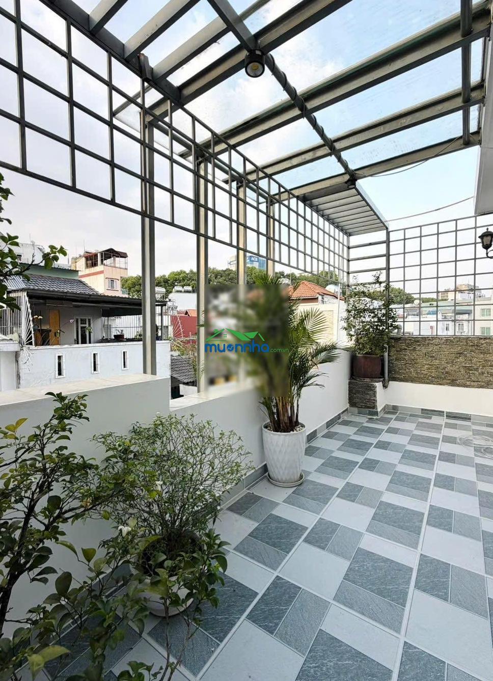 Bán nhà cao cấp đường phạm viết chánh quận 1 - 2