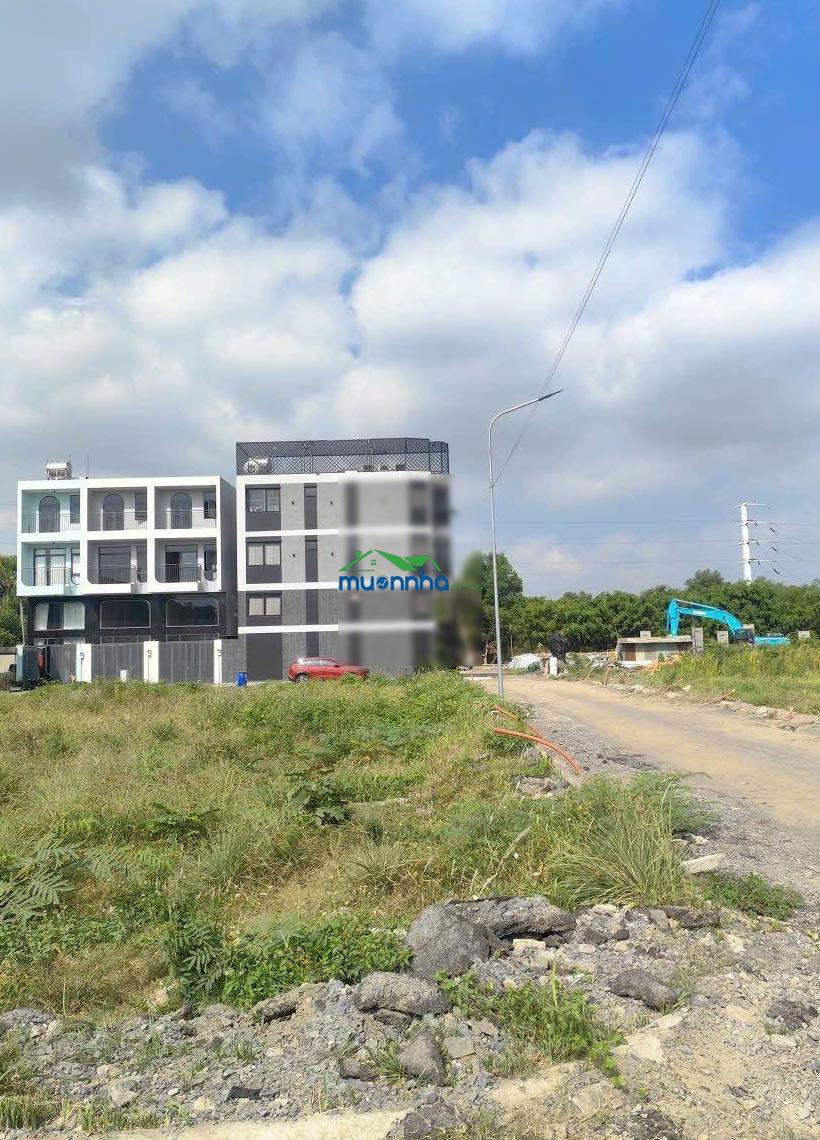 Bán nhà 4 tầng đẹp giá hời. nhanh tay liên hệ để được vị trí đẹp - 2