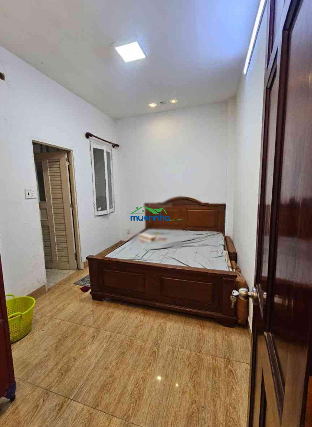 4 tỷ 290 thương lượng, nhà 2 tầng, đường 6 mét thông, diện tích: ngang 4 mét x dài 14 mét - 4