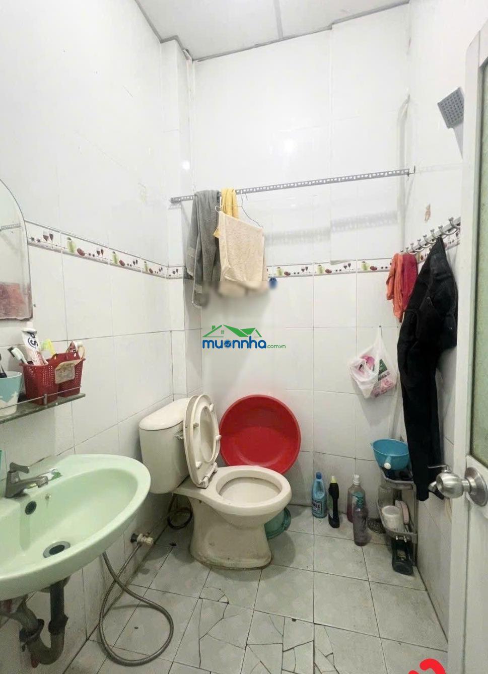 Nhà cấp 4, hẻm xe hơi, 50m ra tô ngọc vân, có dòng tiền cho thuê 7tr/th - 3