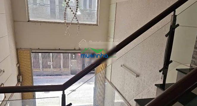 5 tầng hẻm ô tô khu sân bay 61m² ngang 4m đẹp, 6pn, chỉ 9 tỷ còn tl cống lở tân bình dt: 4 x 15,5m. - 2