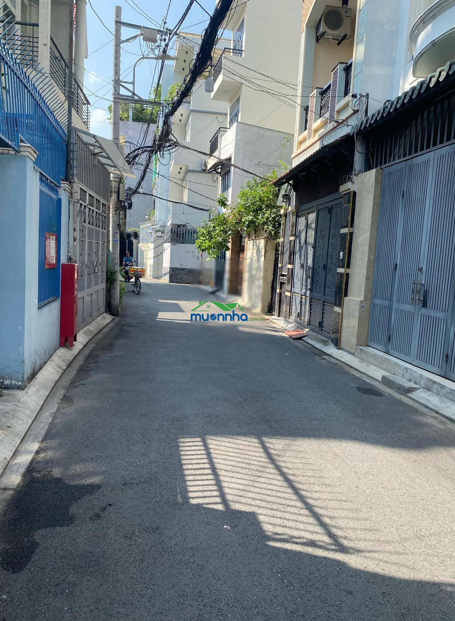Phú nhuận - 72 m² - nhà hẻm xe hơi - 9,5 tỷ - 2