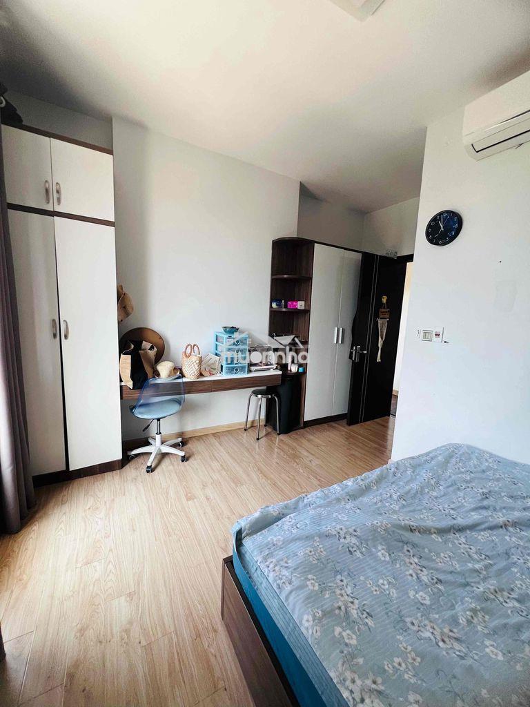 Bán ch era town block vip a1 85 m2 ban công to giá chỉ 3.8 tỷ - 2