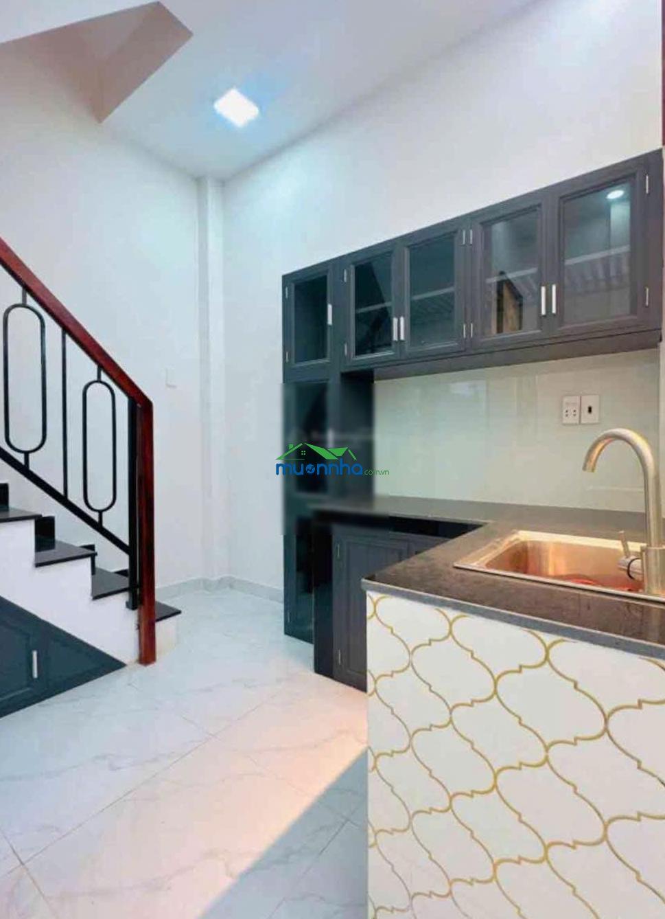 Bán nhà đẹp âu dương lân q8 - hẻm thông - full nội thất - 4 tầng 2pn - vị trí đẹp để ở - nhỉnh 3 tỷ - 3