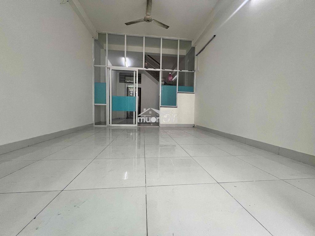 Cho thuê nhà 1/115 cầu xéo 4 x 18m , 1 lầu giá 15 triệu hđ dài hạn - 3