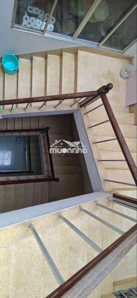 Mặt tiền trung tâm saigon, vỉa hè rộng 1om!
nhà 4 tầng mặt phố ntmk - 2