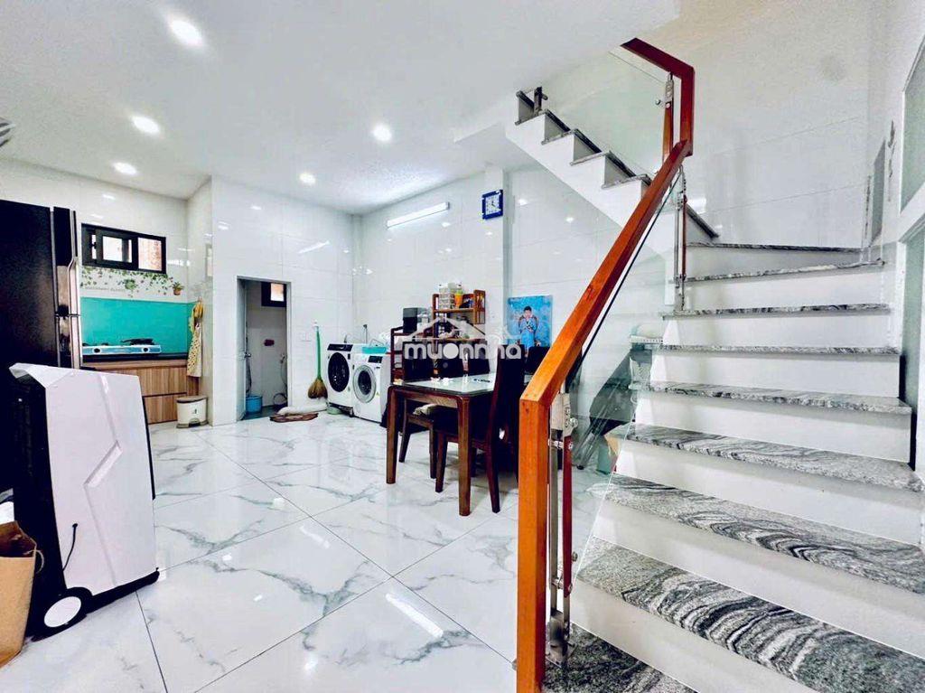 Bán nhà,  quang trung gò vấp ,ngang 4m- 50m ,giá : 4.5tỷ - 3