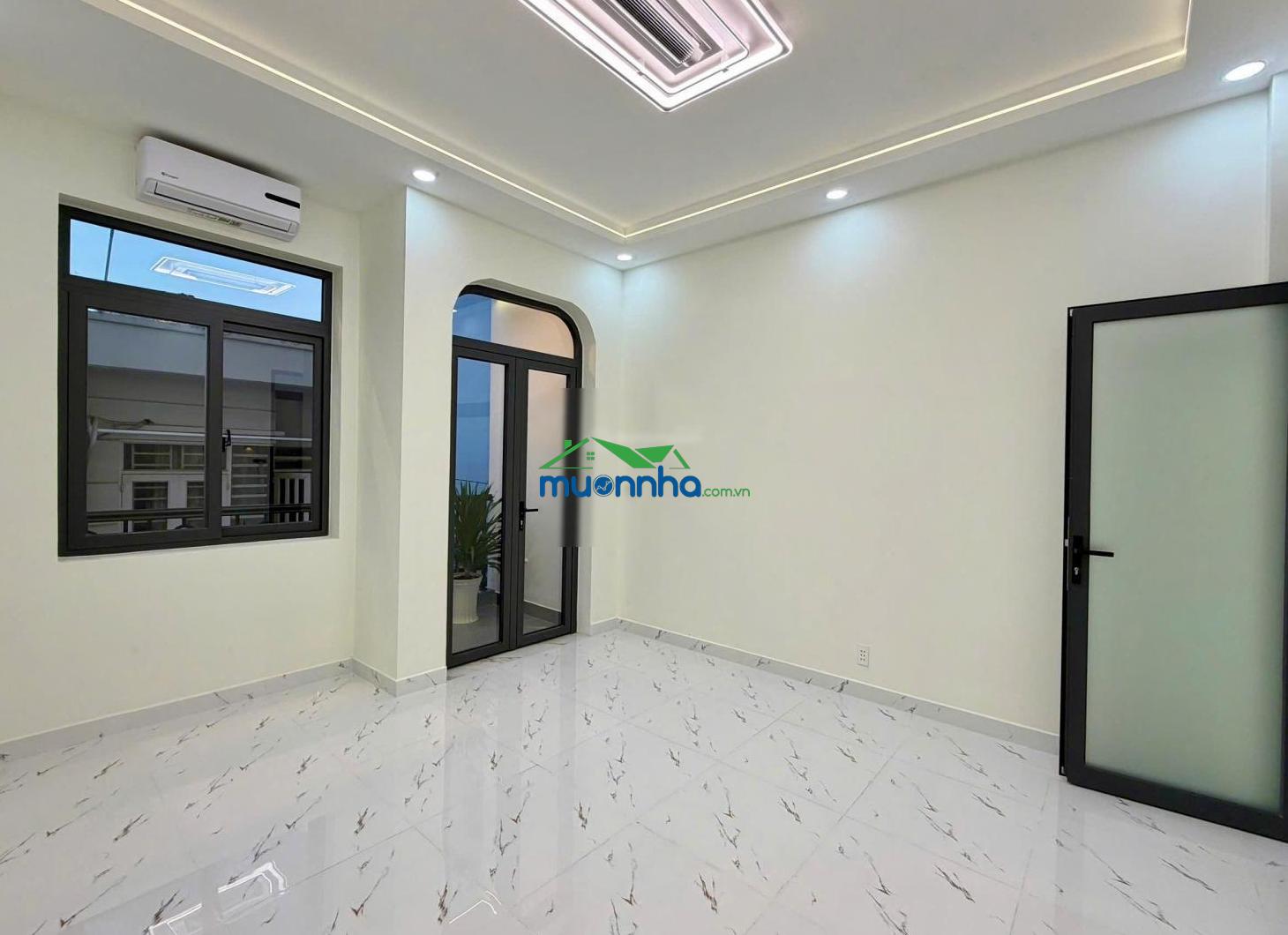 Nhà đẹp 5 tầng - hxh hoàng bật đạt - gần ga t3 (4 x 11m) 4 pn - giá chỉ 7.5 tỷ tl - 4