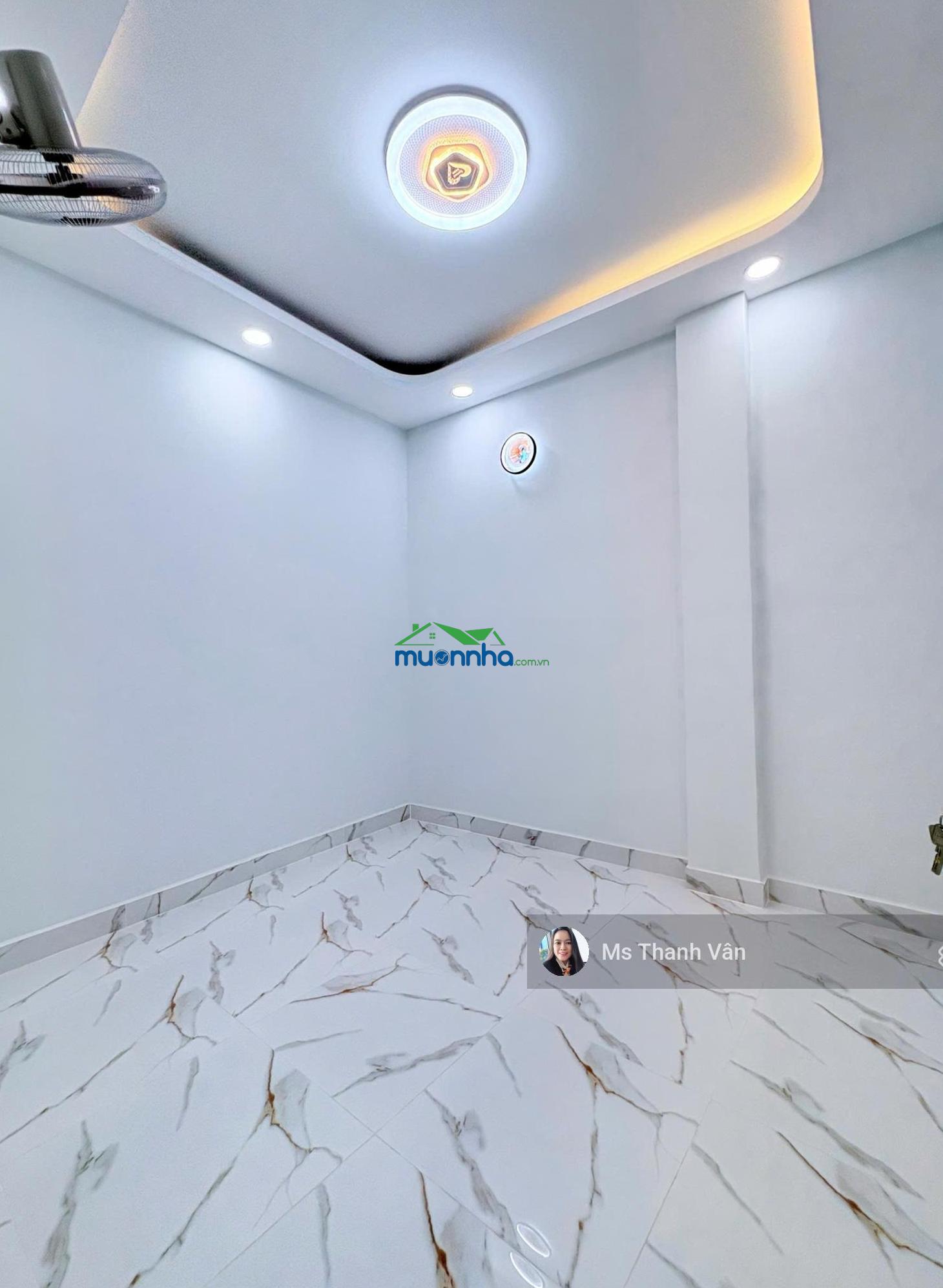 Chủ bán nhanh 3,850 tỷ nhà tt q11 llq 1t 1l 2pn 2wc nhà mới đẹp thật ở ngay xem video 0938 295 *** - 2
