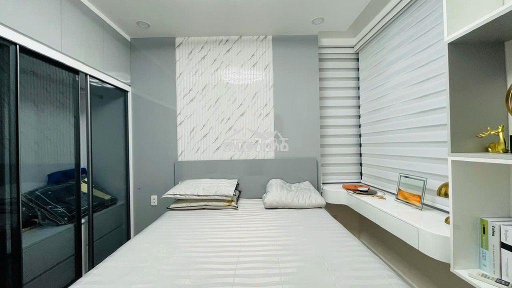 Bán precia căn rất đẹp, mới 3pn siêu rộng hướng nhìn về sông - 2
