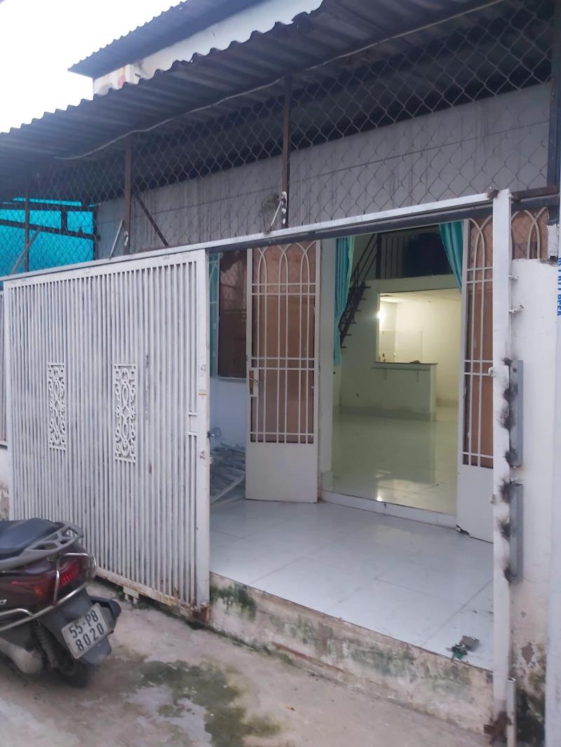 Cho thuê nhà nguyên căn giá rẻ gần ngã tư ga quận 12 - 3