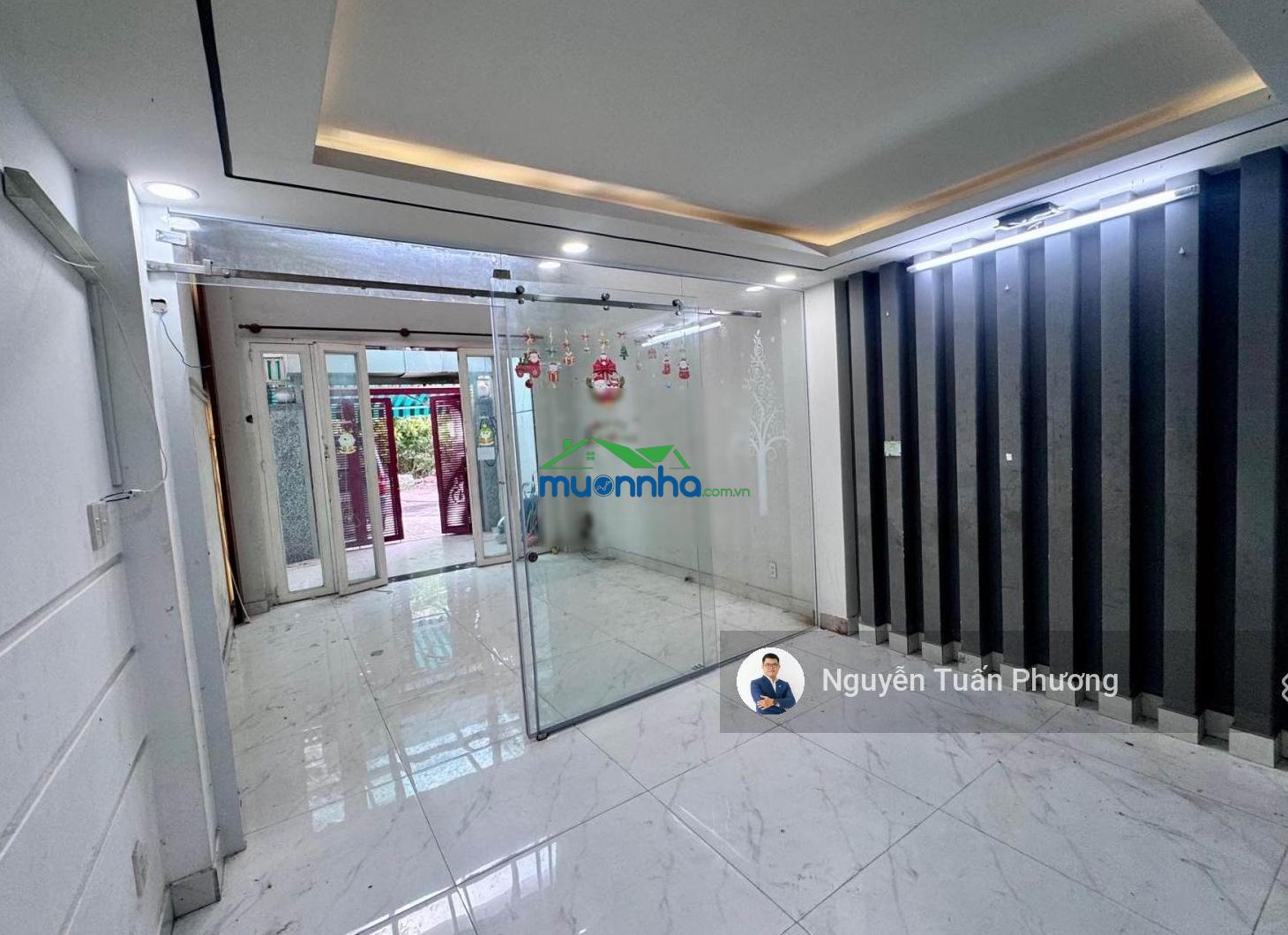 Nhà hẻm xe tải phan huy ích - 2 tầng - 4*18m - ngay emart - phù hợp mua giữ tiền, xây mới - 2