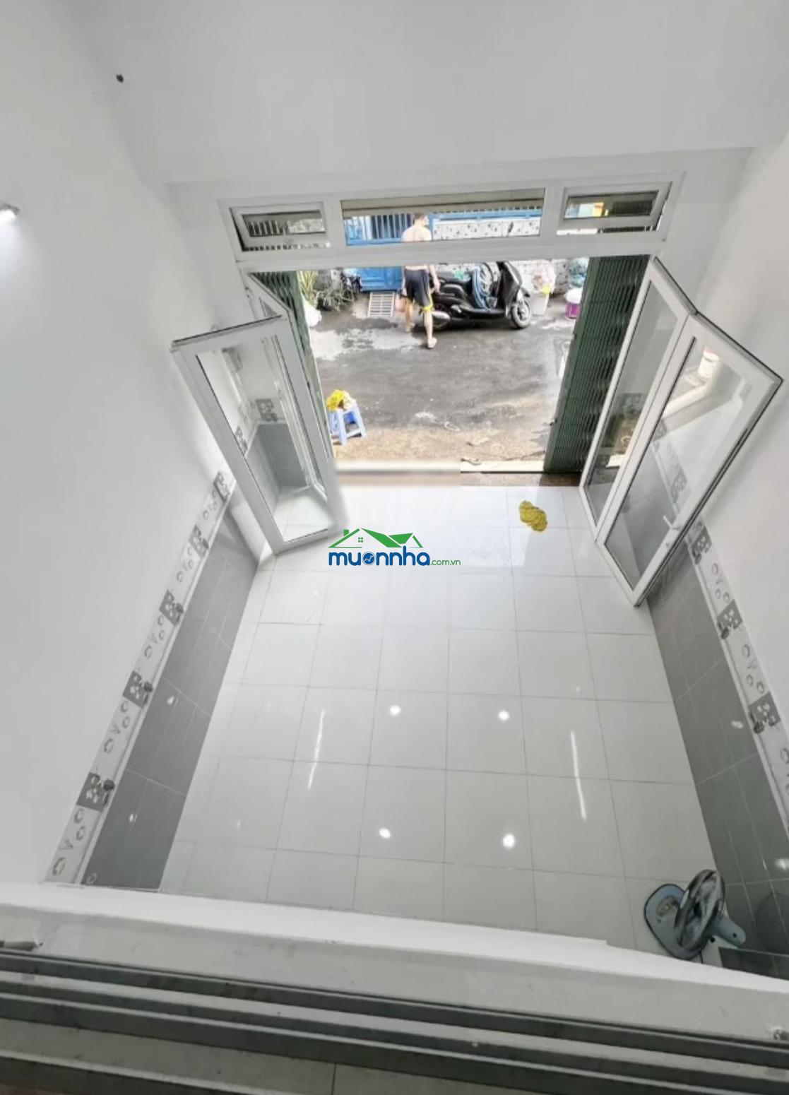 Nhà chính chủ 1 trệt 1 lửng dt 4*12m nở hậu nhẹ ngay chợ hẻm xe tải 4,1 tỷ có thương lượng - 2
