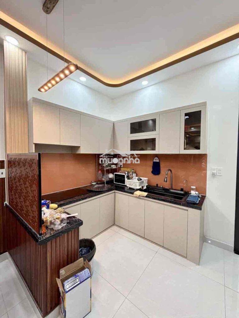 Nhà đẹp gia chủ đang ở - xây dựng cực kỳ kiên cố - 3