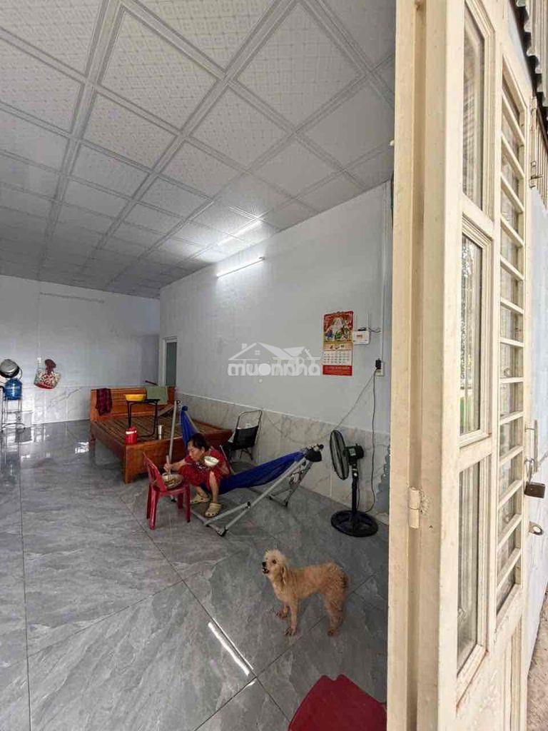 Cho thuê nhà c4 tl 57 q12 dt 8*8 2p ngu gia 4tr5/th - 2