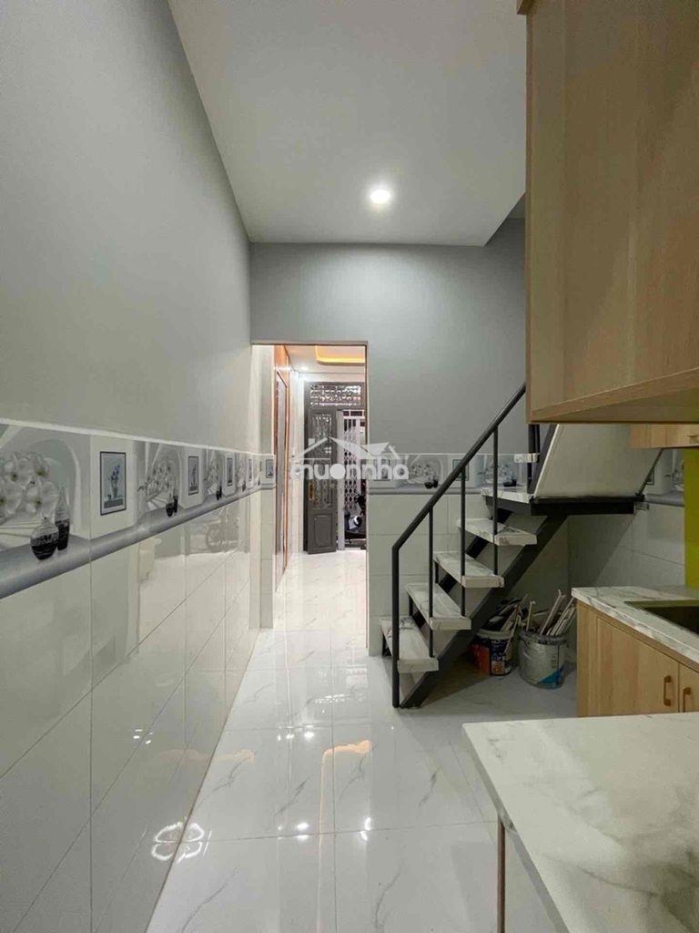 Bán nhà tậ hoà đông. 2,45 tỷ. sổ hồng. 2pn. giáp chợ phú lâm. quận 6 - 3